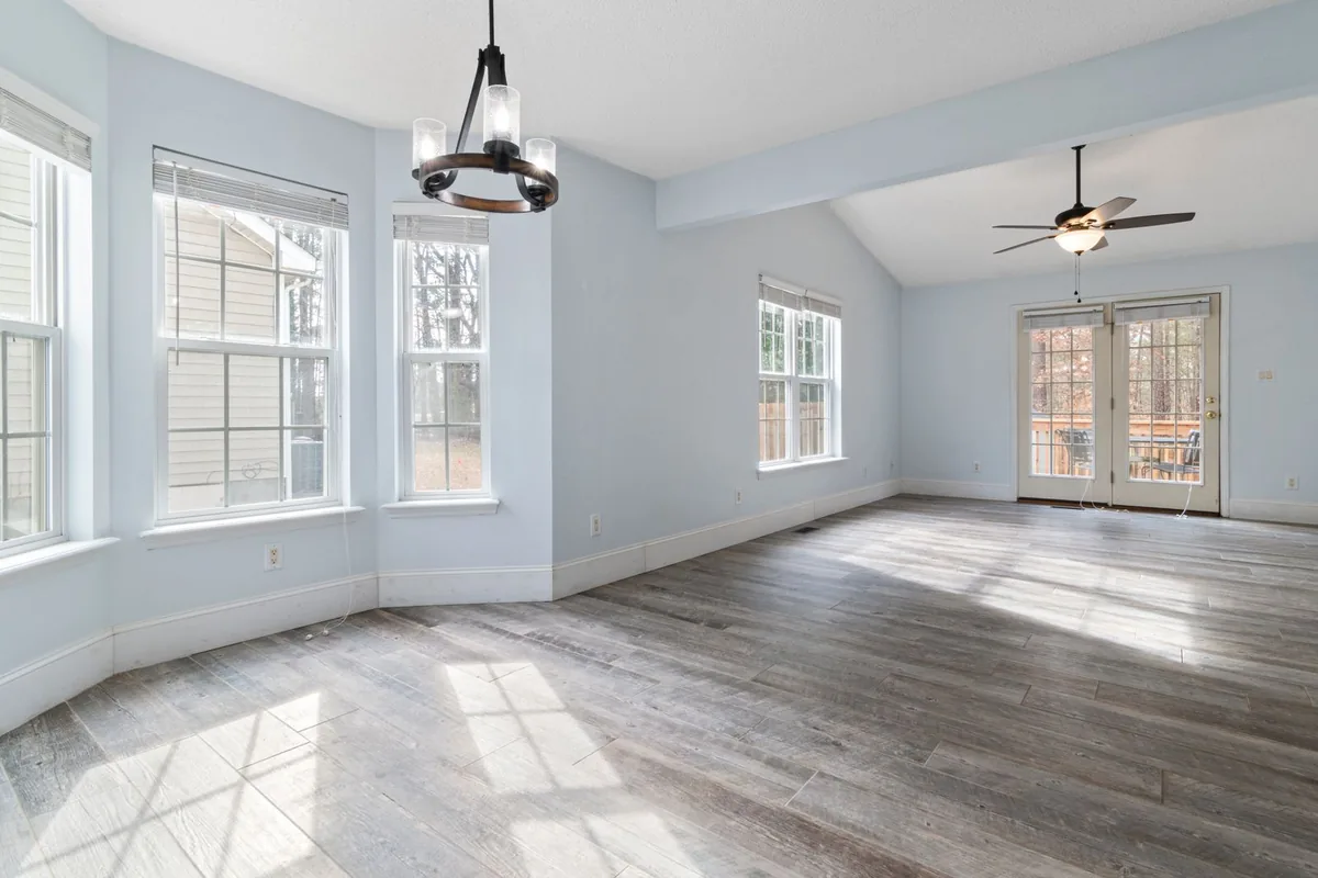 Clean, safe room after biohazard cleanup in South Atlanta, Atlanta, GA